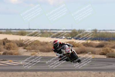 media/Nov-16-2025-Race Pace (Sun) [[8c5fa54630]]/Verified Riders/9-Turn 16 (150pm)/